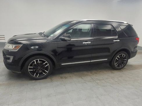 Used 2016 Ford Explorer Limited w/ Equipment Group 301A image 2