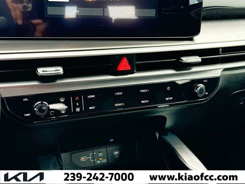 New 2026 Kia Sorento LX image 32