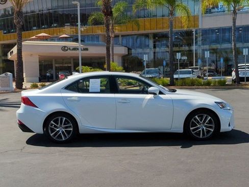 Used 2020 Lexus IS 300 w/ Navigation Package RWD image 4