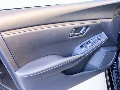Used 2024 Nissan Sentra S FWD image 7