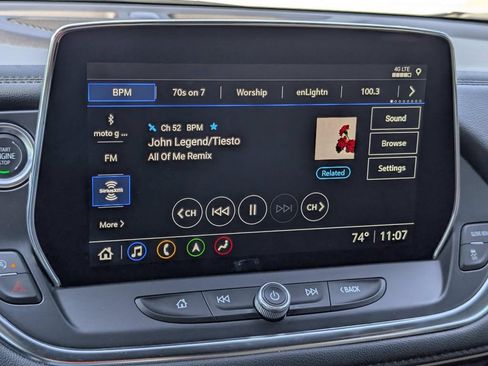 Used 2025 Chevrolet Blazer Premier FWD image 23