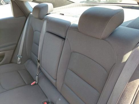 Used 2024 Chevrolet Malibu LT FWD image 29