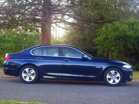 Used 2013 BMW 528i xDrive Sedan AWD/4WD image 5