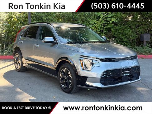 Certified 2024 Kia Niro Wind w/ Wind Preserve Package FWD image 1