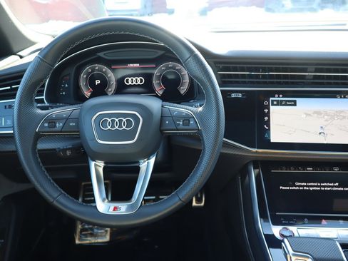 Used 2024 Audi SQ8 Prestige w/ Prestige Package image 10