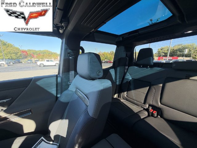 Used 2025 GMC Hummer EV 3X AWD/4WD image 12