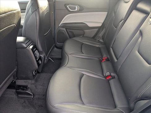 New 2026 Jeep Compass Limited image 13