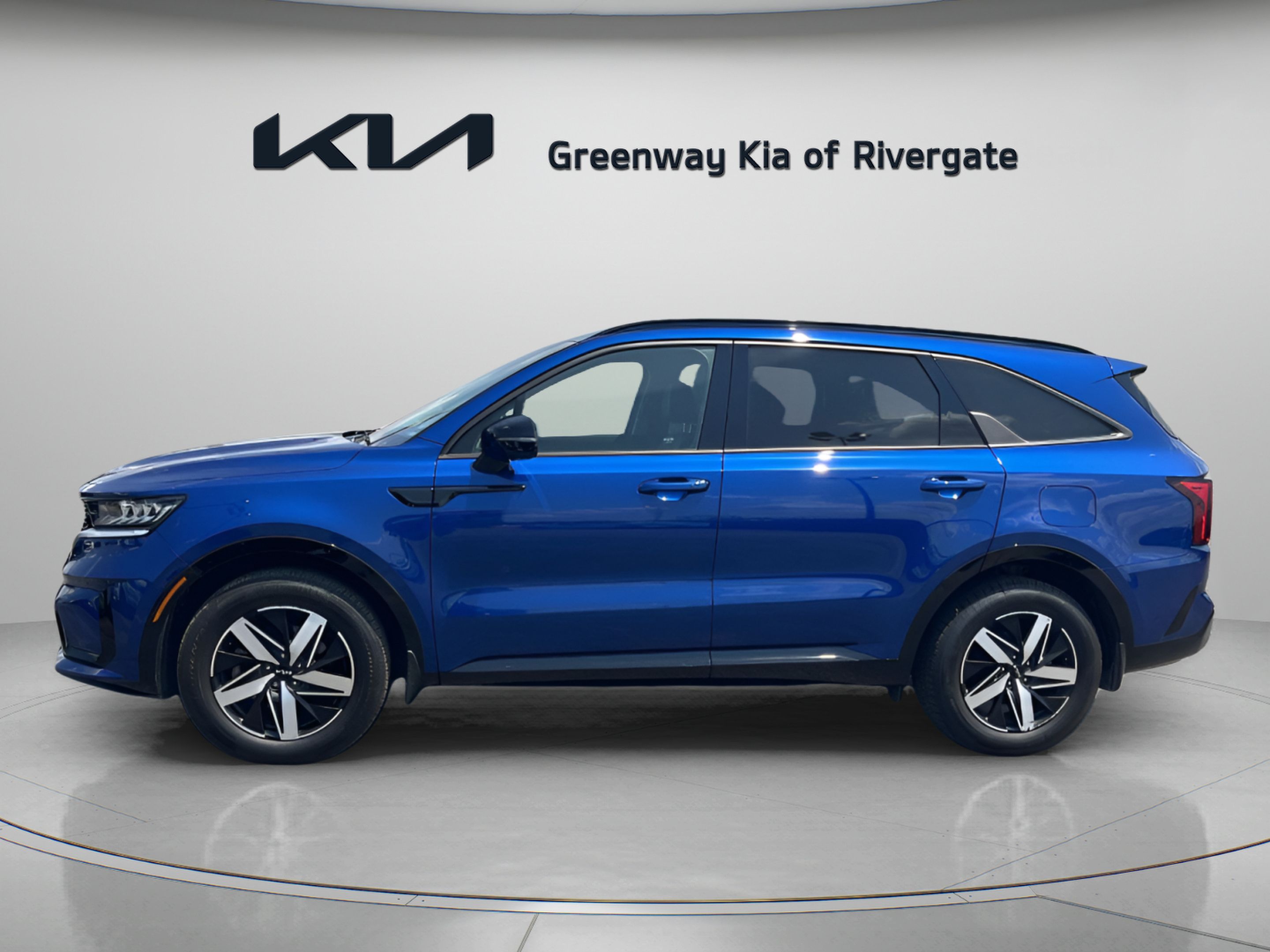 Used 2023 Kia Sorento S FWD image 4
