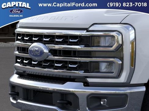 New 2026 Ford F250 XLT AWD/4WD image 17