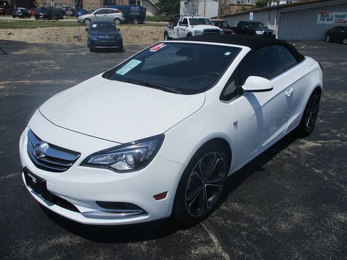 Used 2016 Buick Cascada FWD image 9