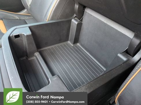 Used 2023 GMC Yukon XL AT4 w/ AT4 Premium Plus Package AWD/4WD image 20