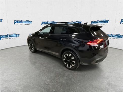Used 2023 Kia Sportage X-Line w/ X-Line Premium Package image 8