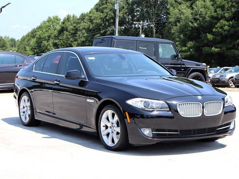 Used 2011 BMW 550i Sedan RWD image 9