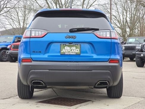 Used 2020 Jeep Cherokee Latitude Plus image 25