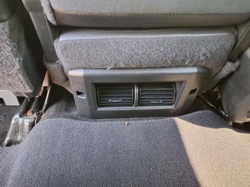 Used 2018 RAM 1500 Laramie w/ Convenience Group image 9