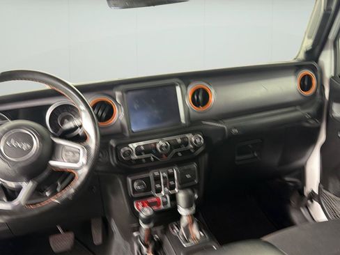 Used 2022 Jeep Gladiator Mojave w/ Trailer Tow Package AWD/4WD image 22