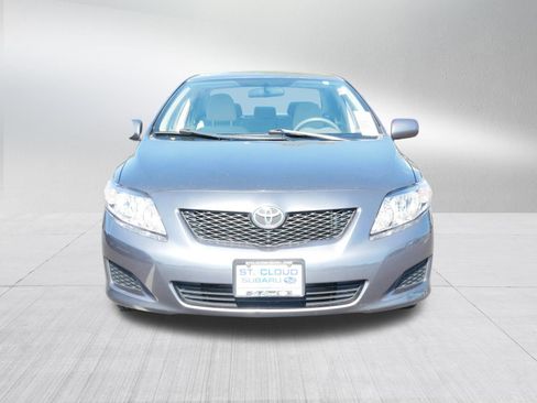 Used 2010 Toyota Corolla LE FWD image 2