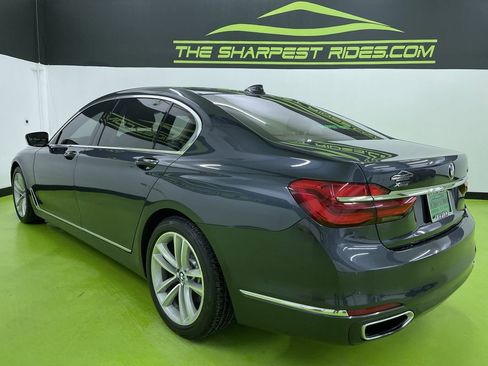 Used 2016 BMW 750i xDrive image 7