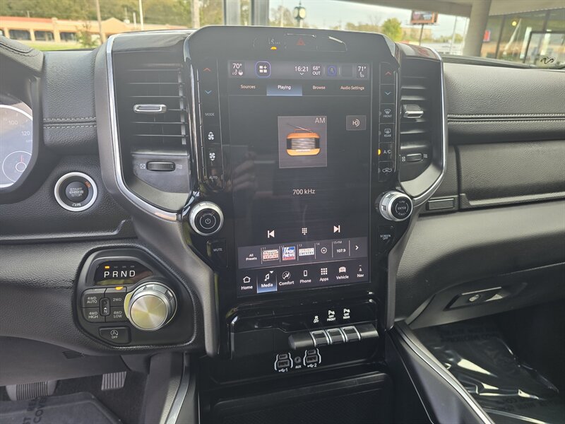 Used 2026 RAM 1500 Laramie AWD/4WD image 30