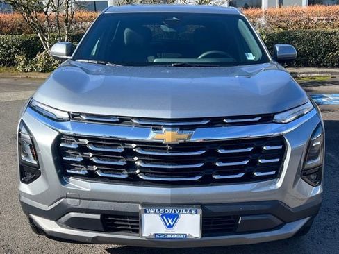 New 2026 Chevrolet Equinox LT w/ Safety and Technology Package FWD image 2