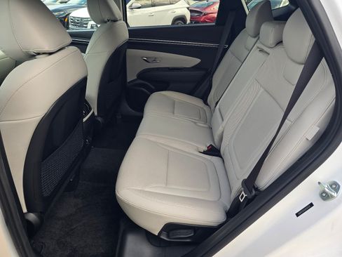 Certified 2024 Hyundai Tucson Limited FWD image 10