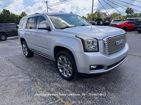 Used 2016 GMC Yukon Denali w/ Open Road Package RWD image 4