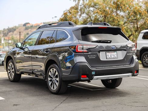 Used 2024 Subaru Outback Limited AWD/4WD image 6
