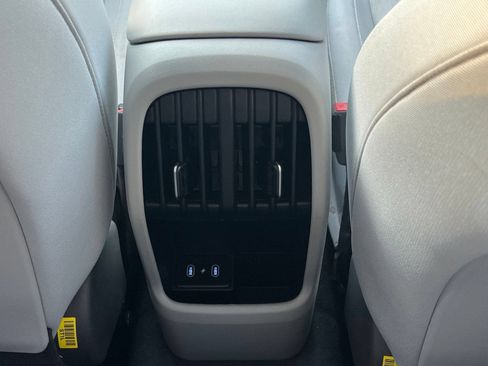 Used 2026 Hyundai Kona SEL Sport FWD image 18