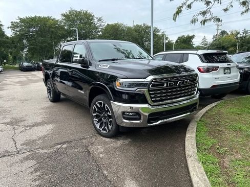 Used 2026 RAM 1500 Limited AWD/4WD image 3