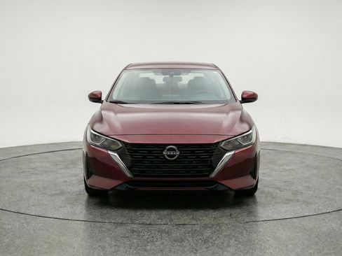 Used 2025 Nissan Sentra SV FWD image 2