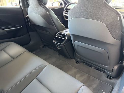 Used 2024 Lucid Air Touring AWD/4WD image 13