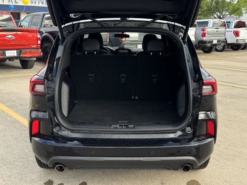 Used 2024 Ford Escape ST-Line w/ Tech Pack #1 image 8