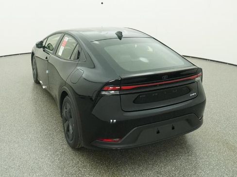 New 2026 Toyota Prius LE image 27