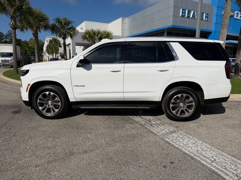Used 2025 Chevrolet Tahoe LS image 7