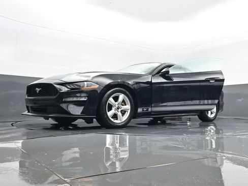 Used 2019 Ford Mustang Coupe RWD image 29