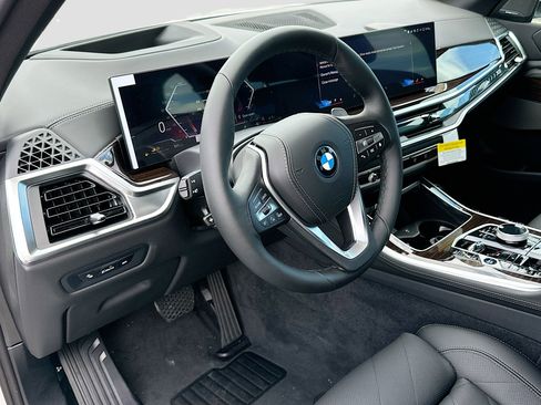 New 2026 BMW X5 xDrive50e w/ Executive Package AWD/4WD image 7