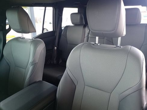 Used 2026 Lexus GX 550 w/ Accessory Package (2T) AWD/4WD image 15