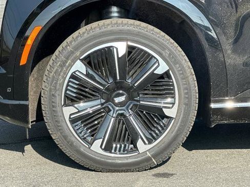 New 2025 Cadillac Escalade IQ Sport 2 image 30