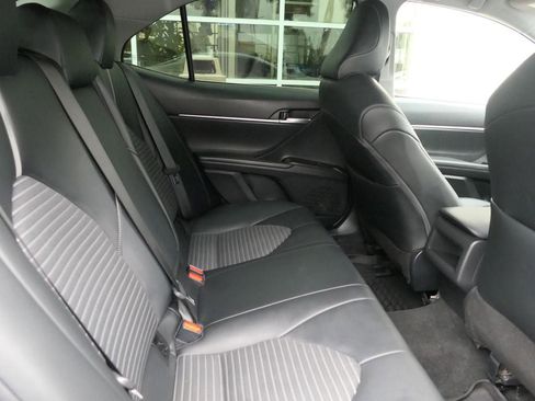 Used 2024 Toyota Camry SE FWD image 25