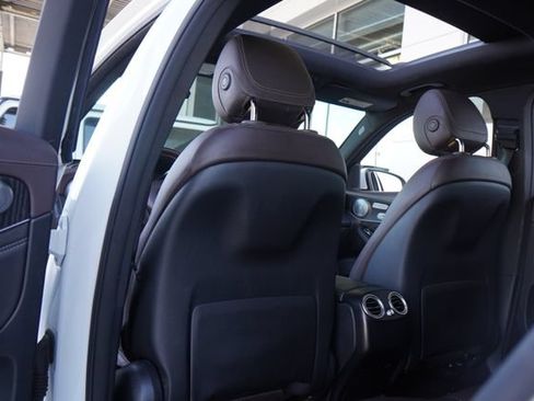 Used 2017 Mercedes-Benz GLC 300 image 27