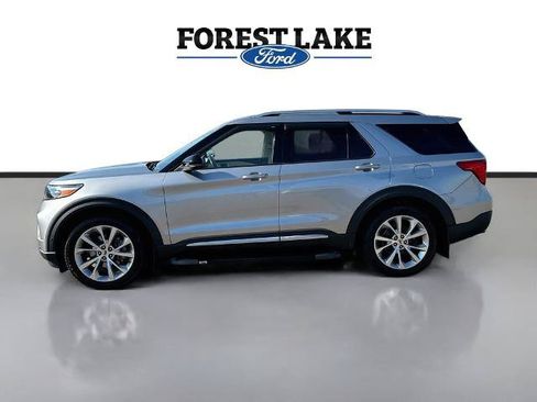Certified 2022 Ford Explorer Platinum w/ Equipment Group 601A AWD/4WD image 4