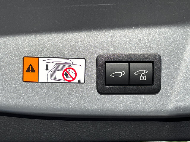 New 2027 Toyota Prius Plug-In Hybrid w/ Limited Premium Package FWD image 11