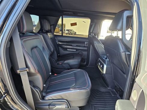 Certified 2023 Ford Expedition Limited image 31