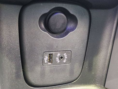 Used 2015 MINI Cooper 4-Door Hardtop FWD image 31