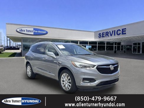 Used 2018 Buick Enclave Premium w/ Experience Buick Package FWD image 1