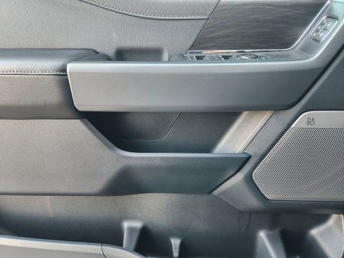 New 2025 Ford F150 Lariat w/ Equipment Group 502A High image 21