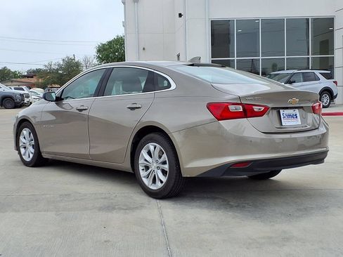 Used 2024 Chevrolet Malibu LT FWD image 4