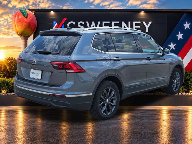 Used 2022 Volkswagen Tiguan SE FWD image 5