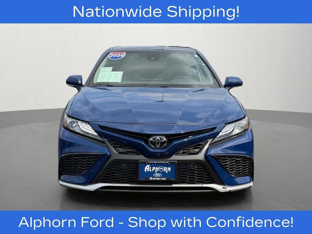 Used 2024 Toyota Camry XSE w/ Navigation Package FWD image 2