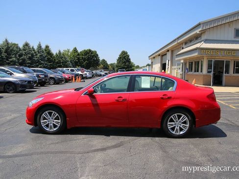 Used 2010 INFINITI G37 x Sedan w/ Premium Pkg AWD/4WD image 4